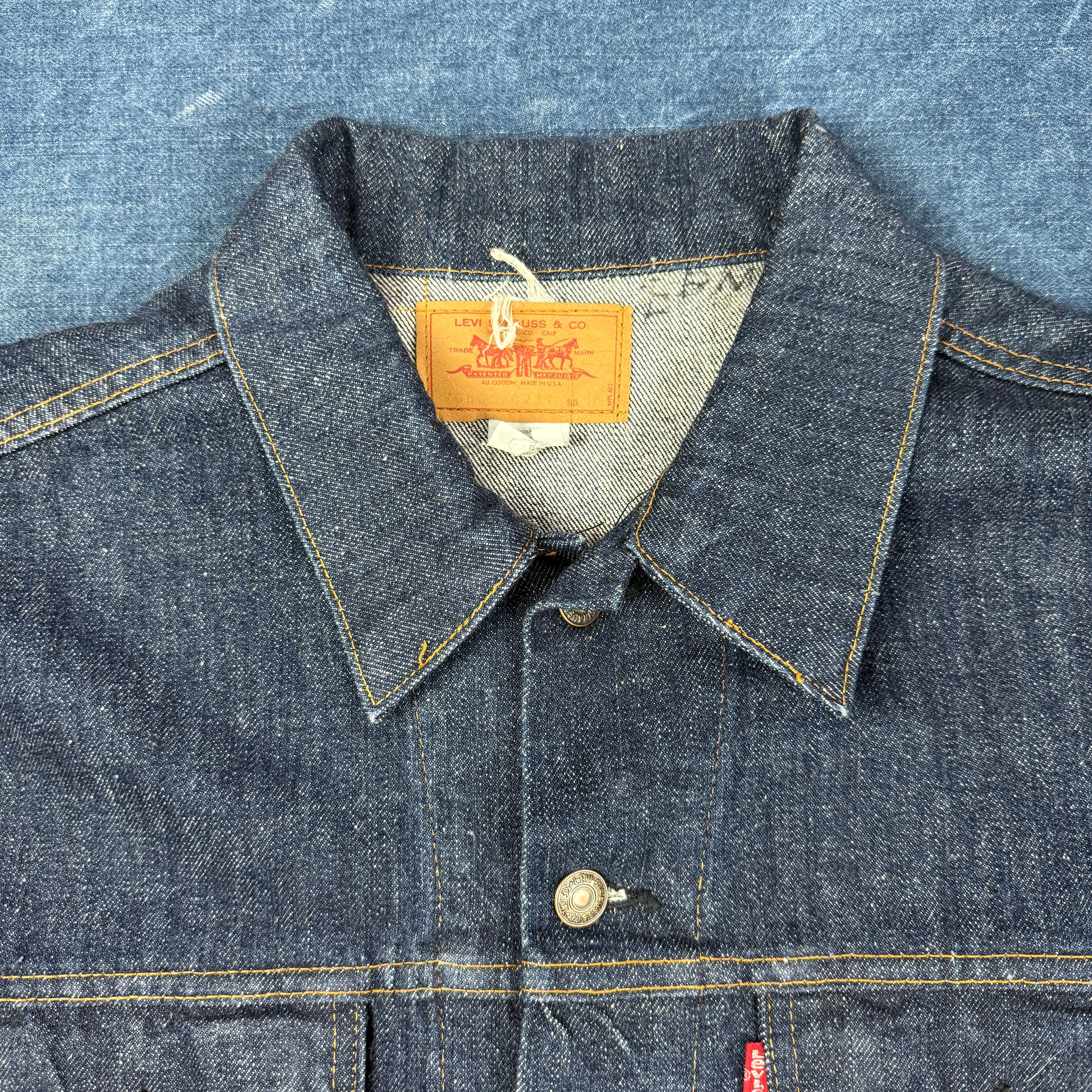 Levi's "Small E" 70505 early 70s Denim Jacket - Size 48 - Mint Condition