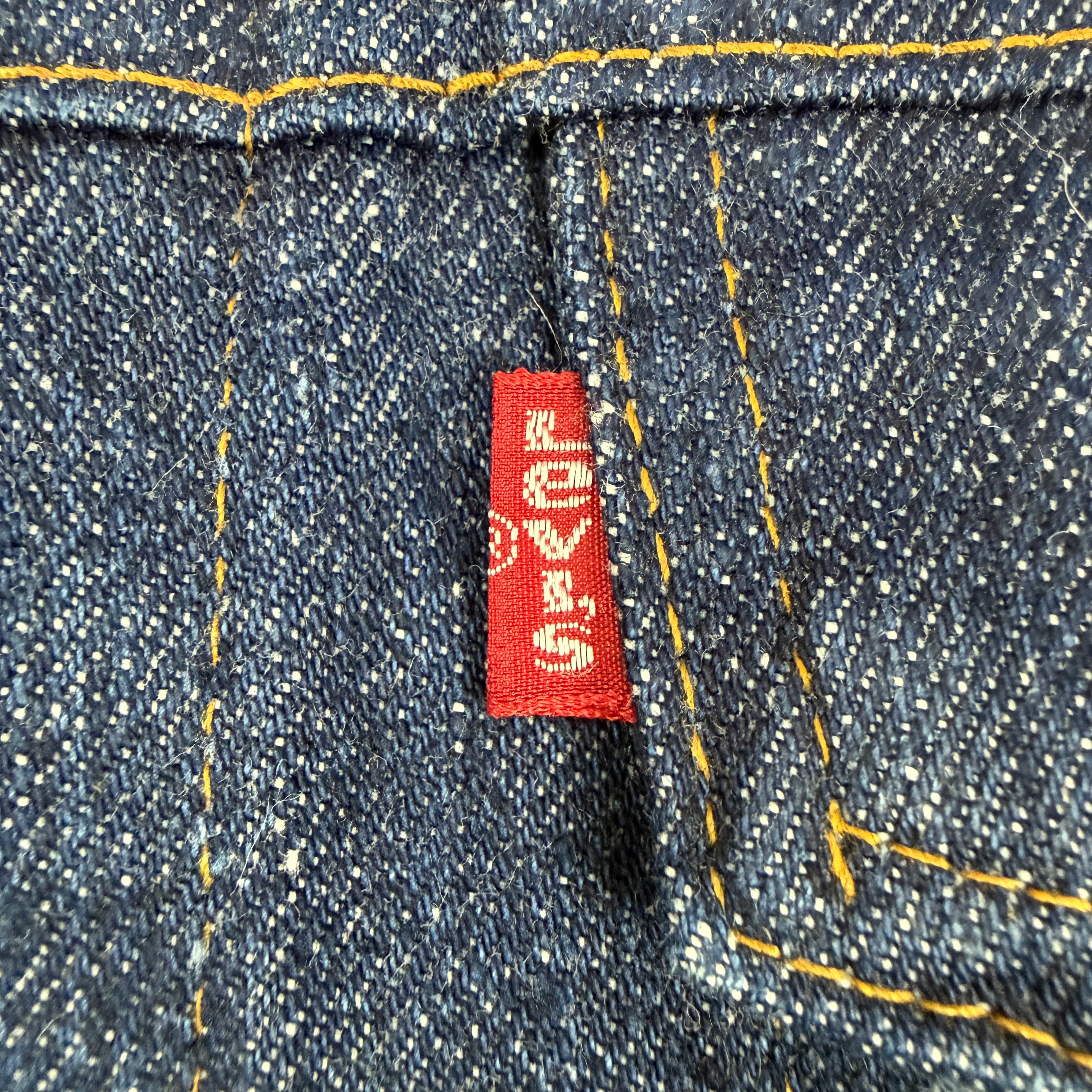 Levi's "Small E" 70505 early 70s Denim Jacket - Size 48 - Mint Condition