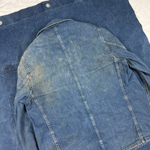 Load image into Gallery viewer, 8oz 1940s/WW2 4 Button Chore with 13 Star Buttons