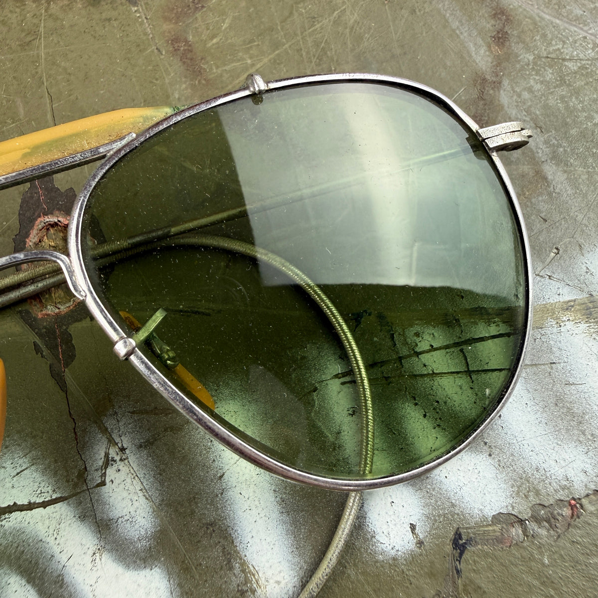 Bausch & Lomb AN6531 Aviator Sunglasses