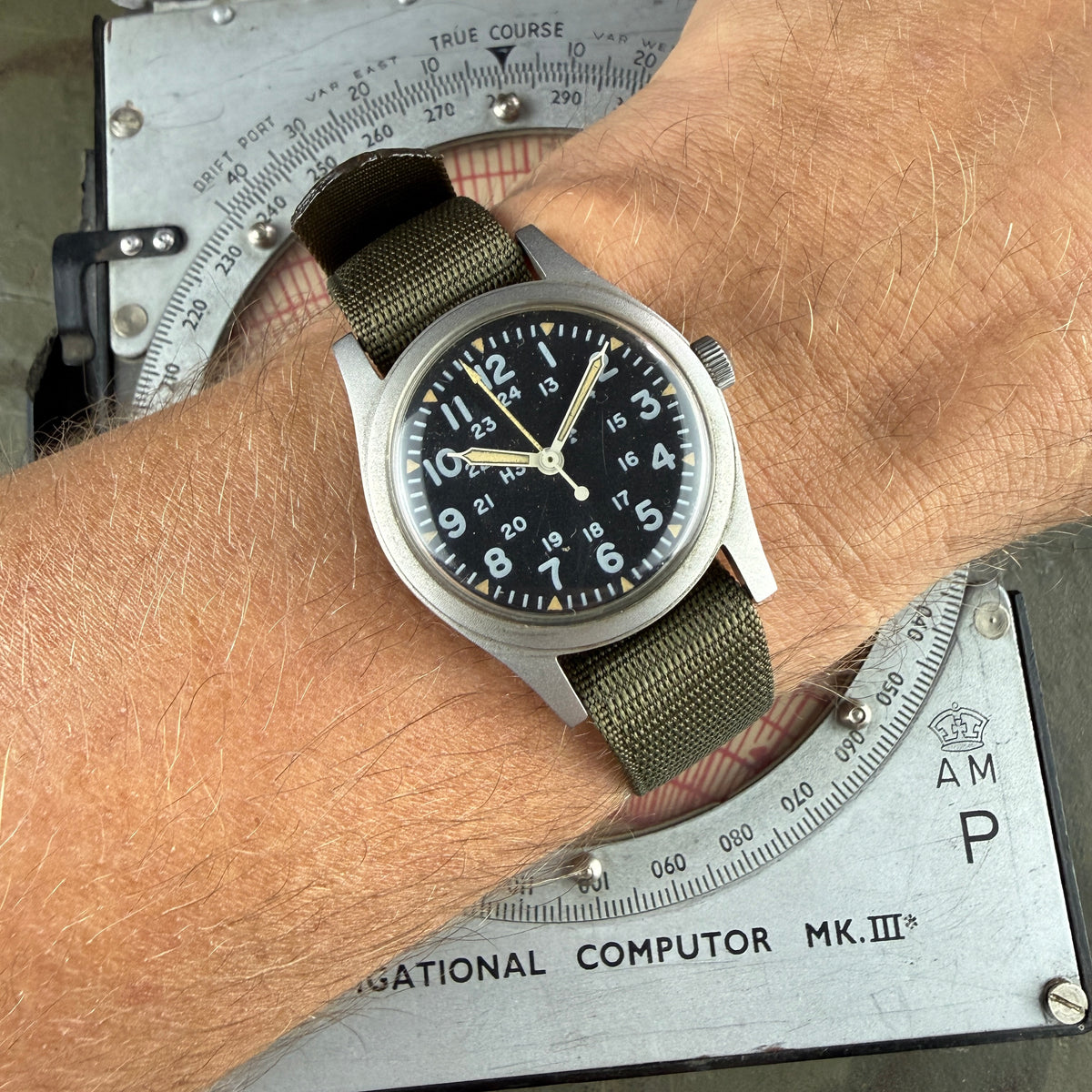 US Army 1983 Hamilton MIL-W-46374B Watch