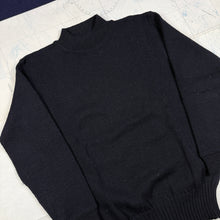 Load image into Gallery viewer, US Navy WW2 Gob Sweater Deadstock - Good size