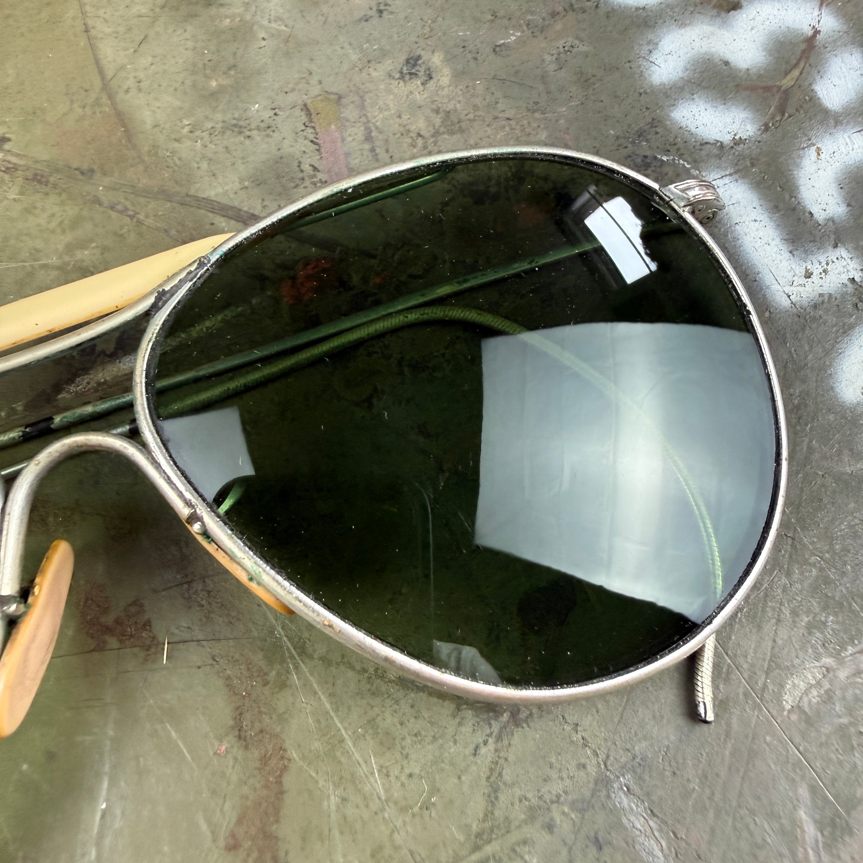 American Optical AN6531 Aviator Sunglasses
