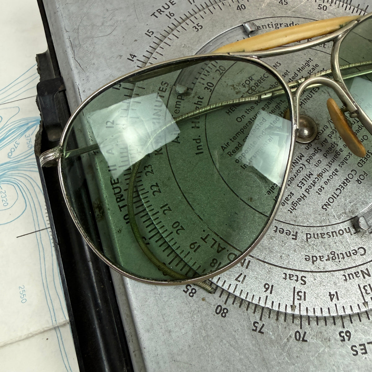 American Optical AN6531 Aviator Sunglasses