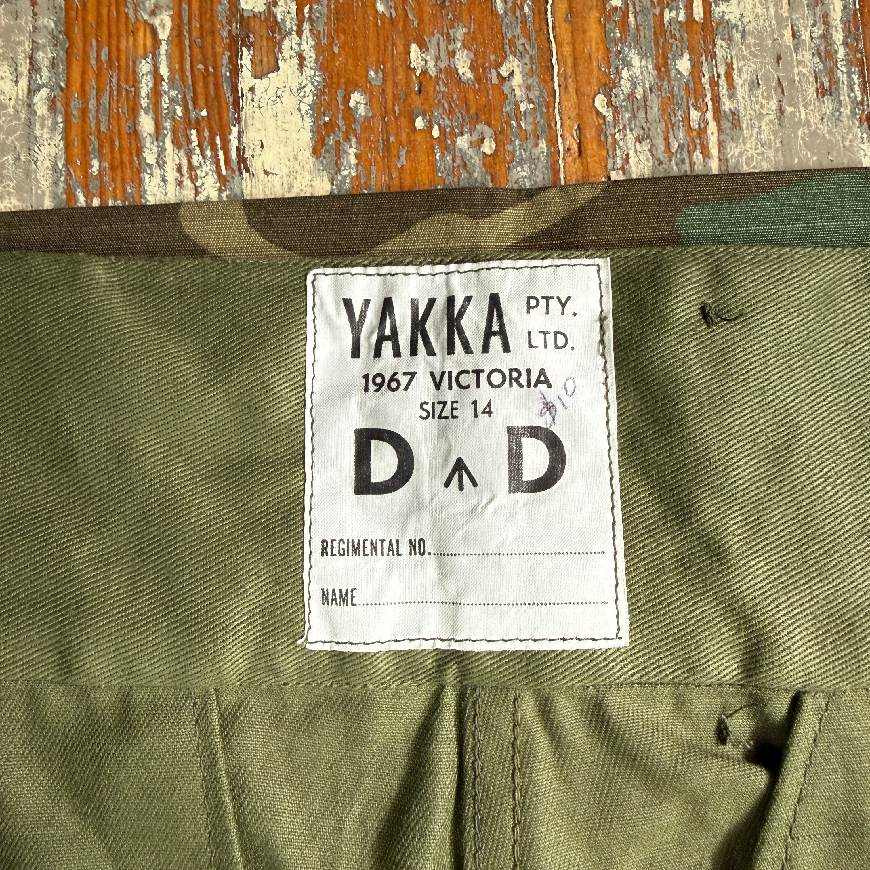 Australian Army 1967 Jungle 'Gurkha' Trousers - size 36/38 - Deadstock