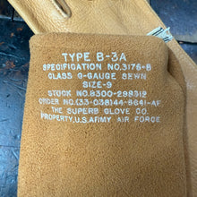 Load image into Gallery viewer, USAAF WW2 Leather B-3A Flight Gloves - Deadstock