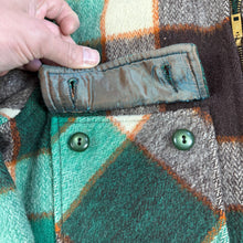 Load image into Gallery viewer, Big Yank 1940s Plaid Wool Jacket - Mint Condition