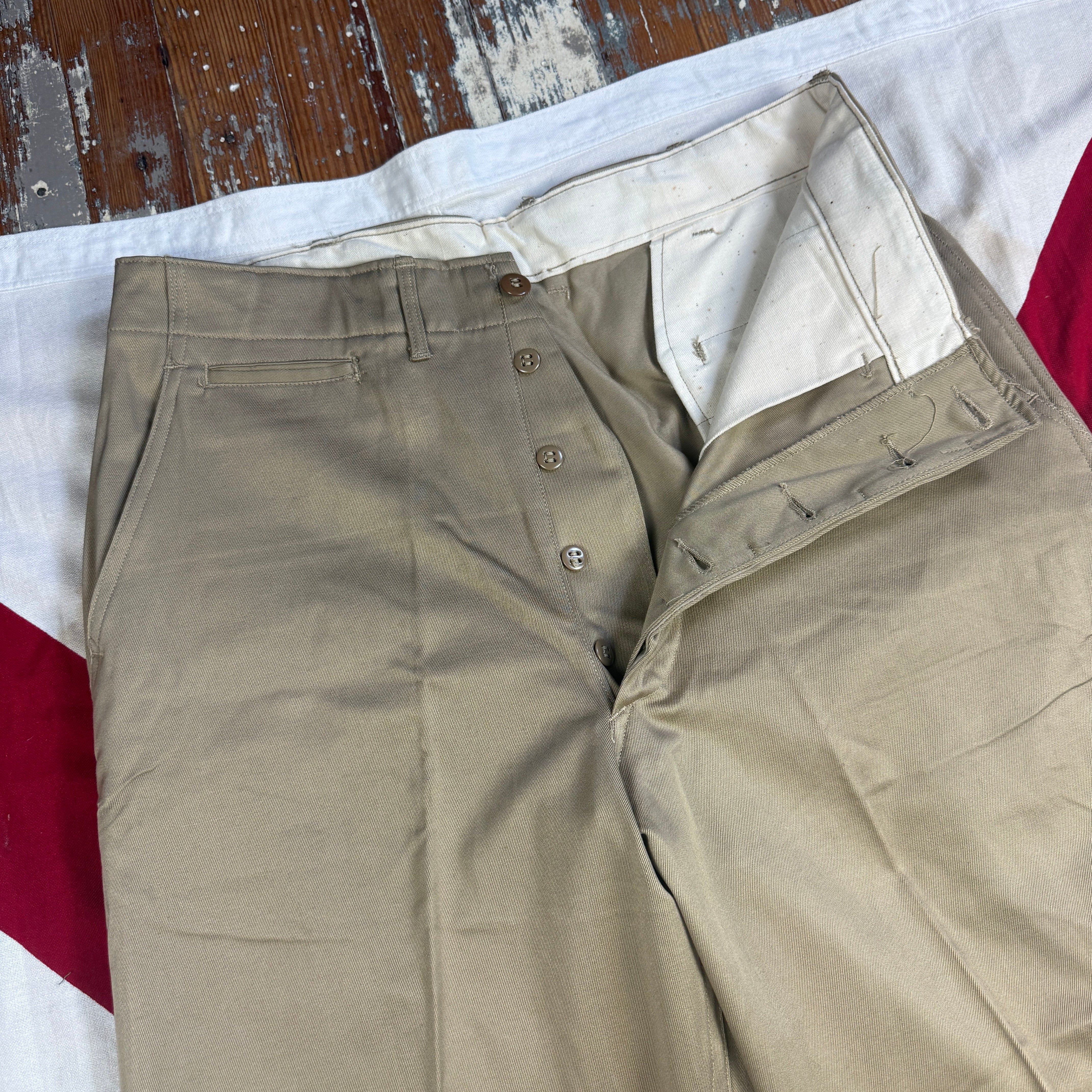 US Army WW2 1943 Pattern Chino Trousers - Size 34 - Deadstock