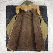 Load image into Gallery viewer, USAAF WW2 D2 Mechanic Parka
