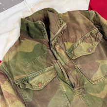 Load image into Gallery viewer, British Army 1946 2nd Pattern Denison Smock