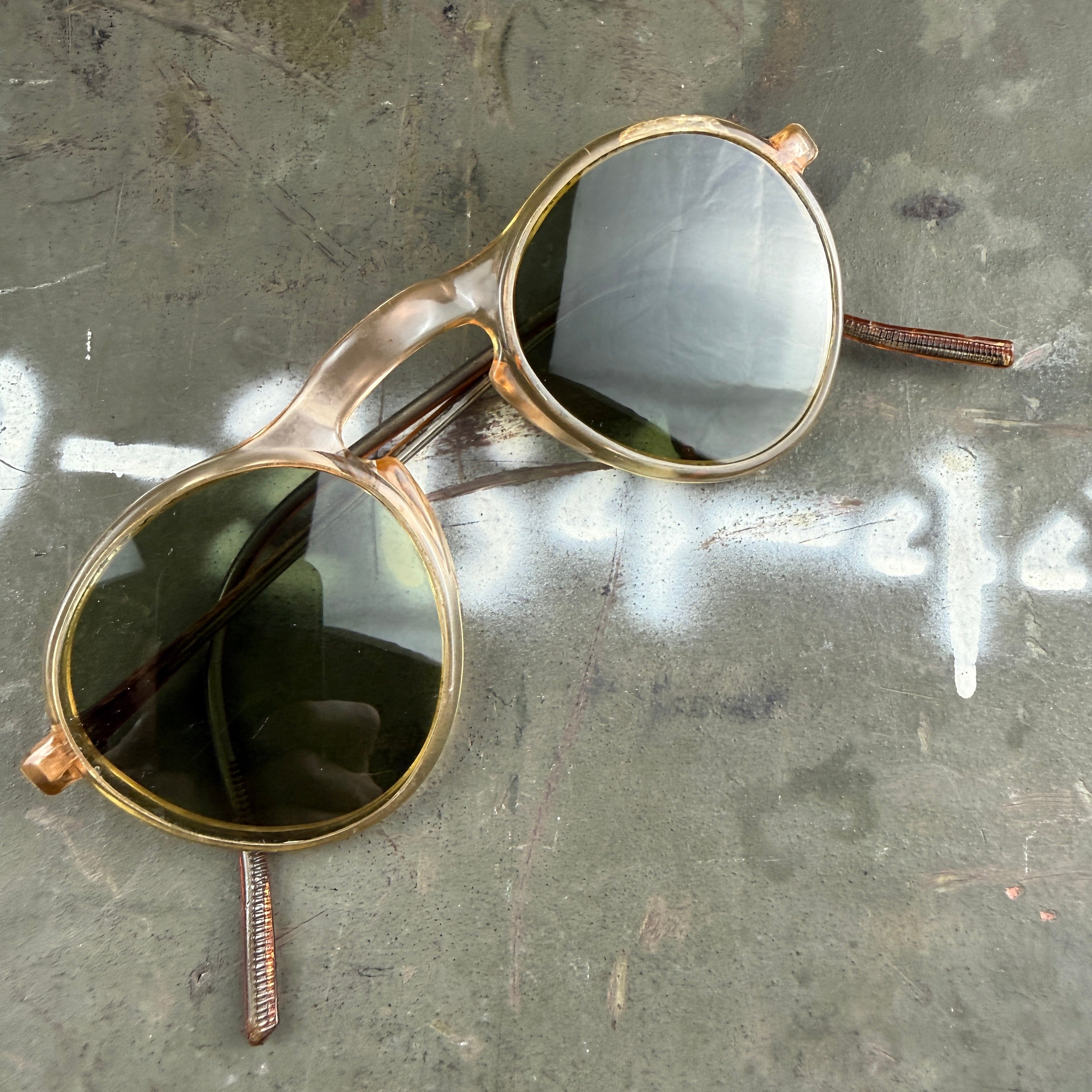 US Army 1944/45 FGC Optical Bakelite Sunglasses