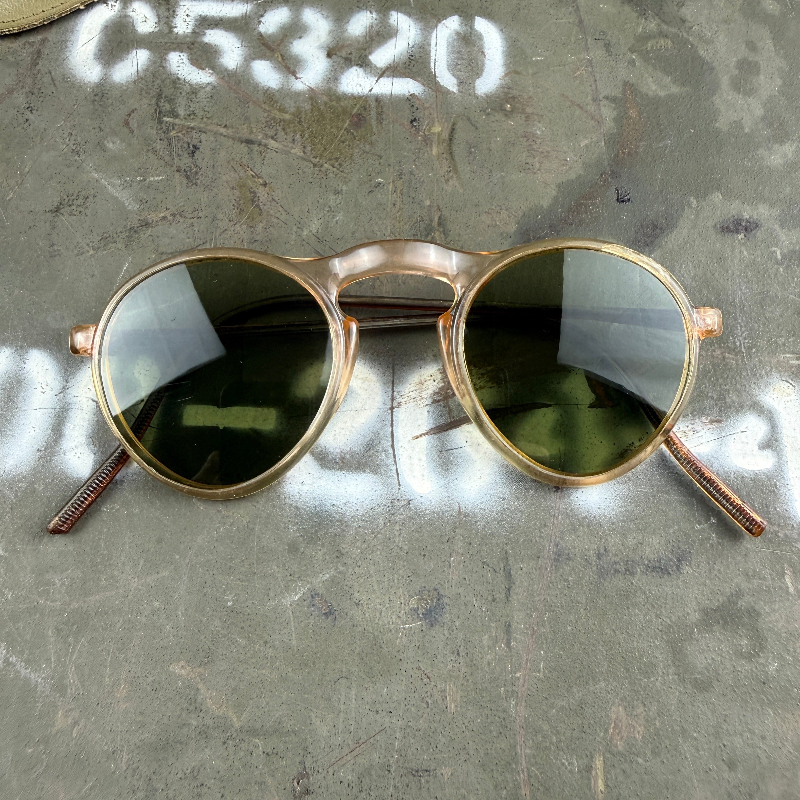 US Army 1944/45 FGC Optical Bakelite Sunglasses