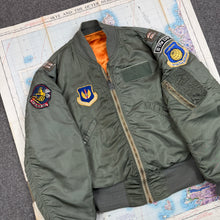 Load image into Gallery viewer, USAF 1969 L-2B Flight Jacket