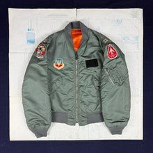 Load image into Gallery viewer, USAF 1976 L-2B Flight Jacket