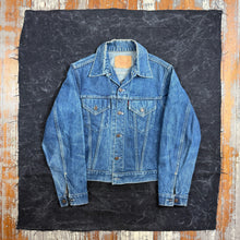 Load image into Gallery viewer, Levi's "Big E" 557 1960s Denim Jacket - Size 40