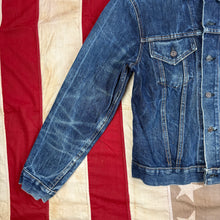 Load image into Gallery viewer, Levi's "Big E" 70505 1960s Denim Jacket - Size 40