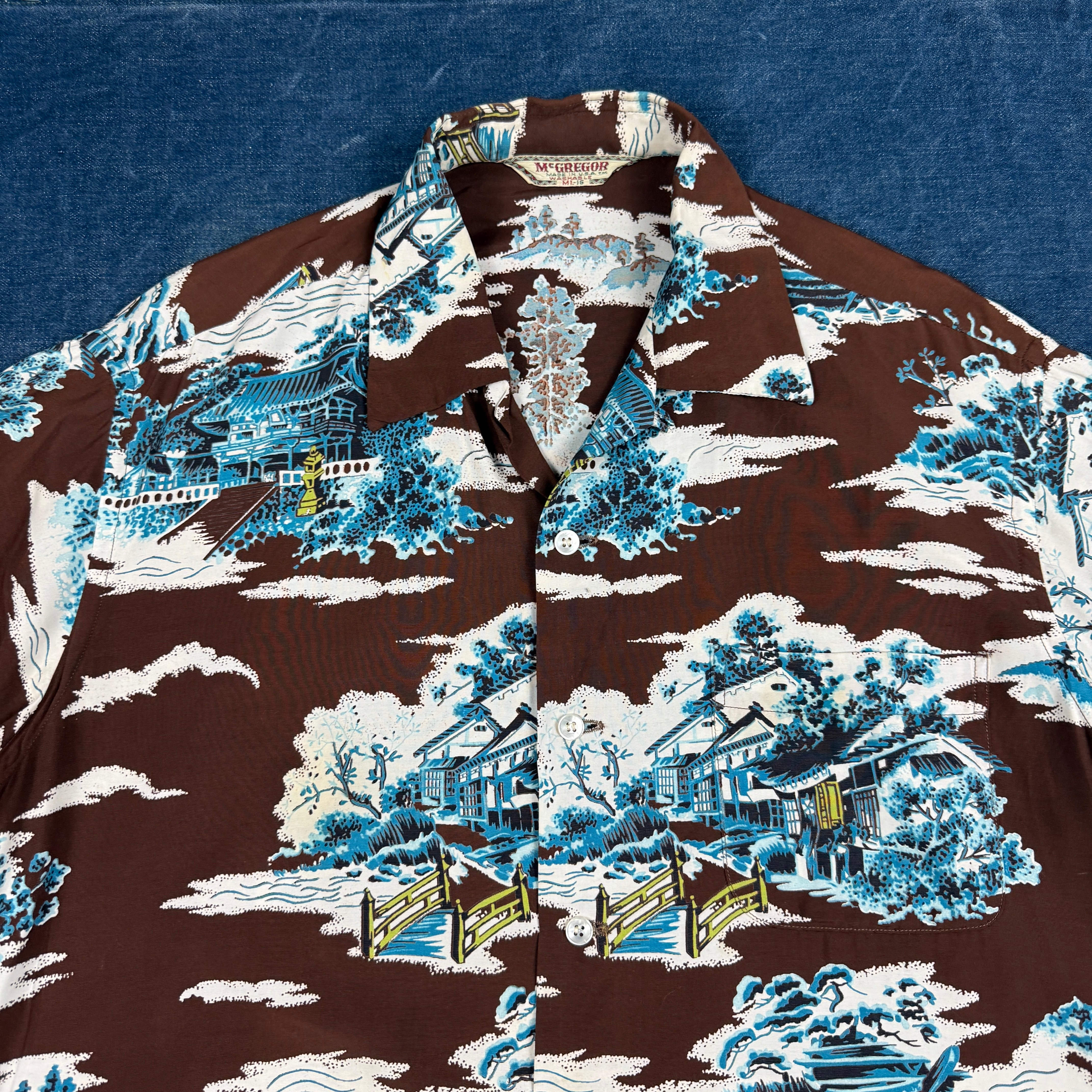 McGregor 1950s Hawaiian Pagoda Aloha Shirt