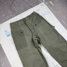 Load image into Gallery viewer, USMC WW2 P44 Monkey Pants