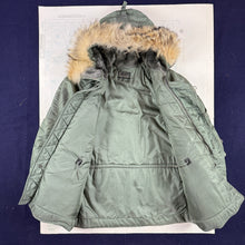Load image into Gallery viewer, USAF 1961 N-3B Parka - Deadstock