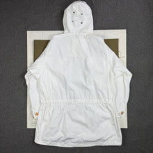 Load image into Gallery viewer, US Army 1943 "Parka, Field, Over White" Snow Parka Shell
