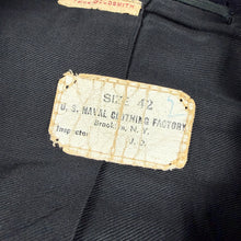Load image into Gallery viewer, US Navy Early WW2 Peacoat - Mint Condition - Size 42