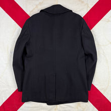 Load image into Gallery viewer, US Navy WW2 Peacoat - Mint Condition - Size 42