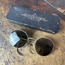Load image into Gallery viewer, RAF 1950s Type F Flying Sunglasses