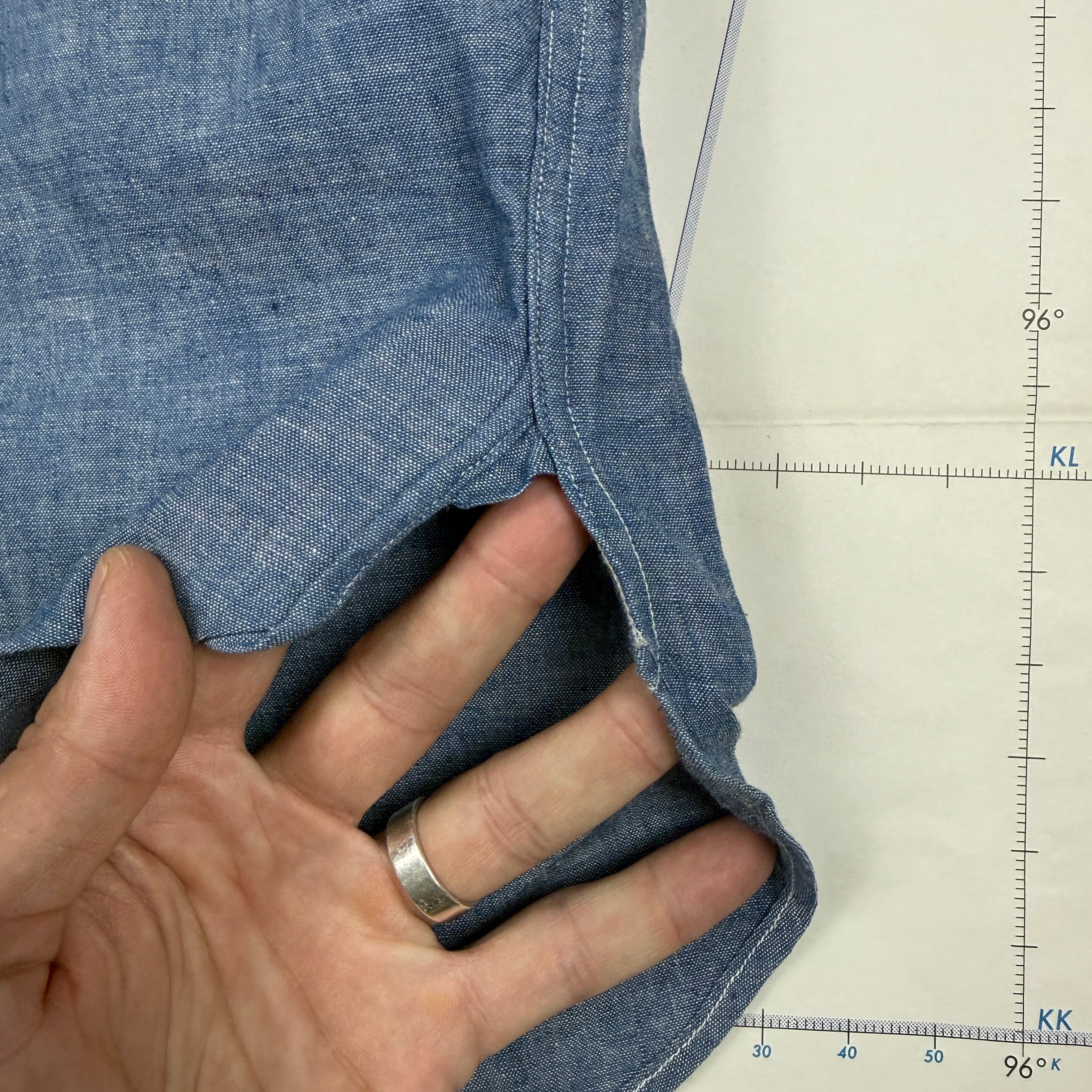 US Navy 1950s Chambray Shirt - Deadstock