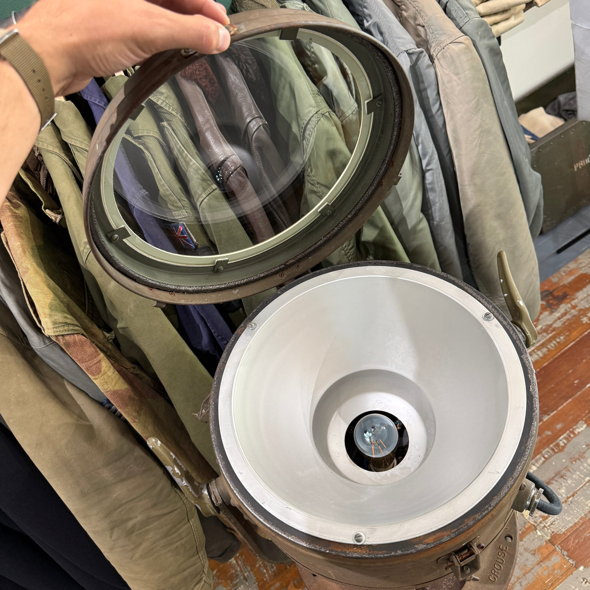 US Navy WW2 Crouse Hinds Floodlight