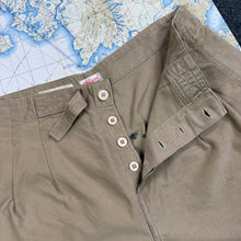 Load image into Gallery viewer, US Navy 1945 Training Shorts with Stencil