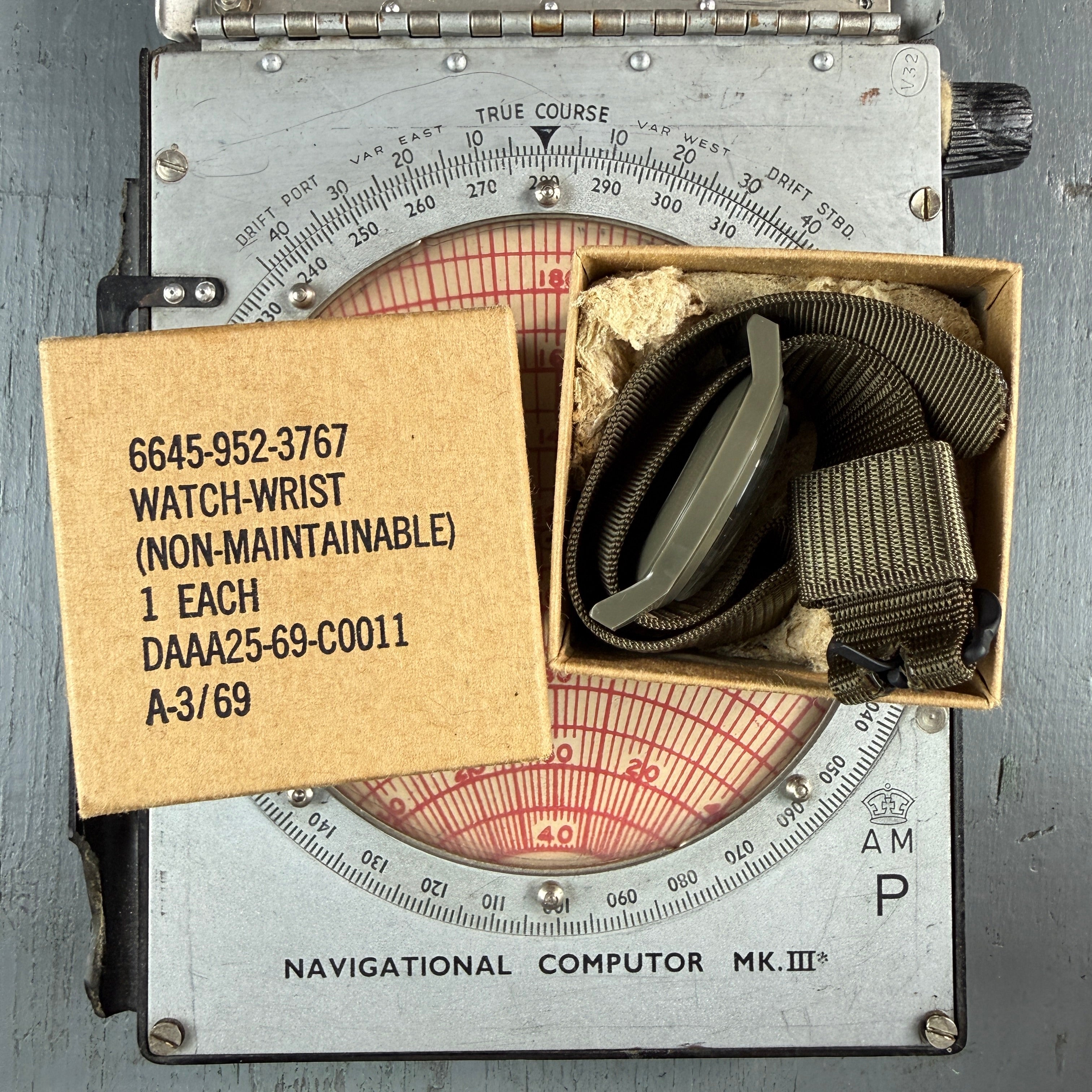 US Army 1969 MIL-W-46374 Watch - Deadstock