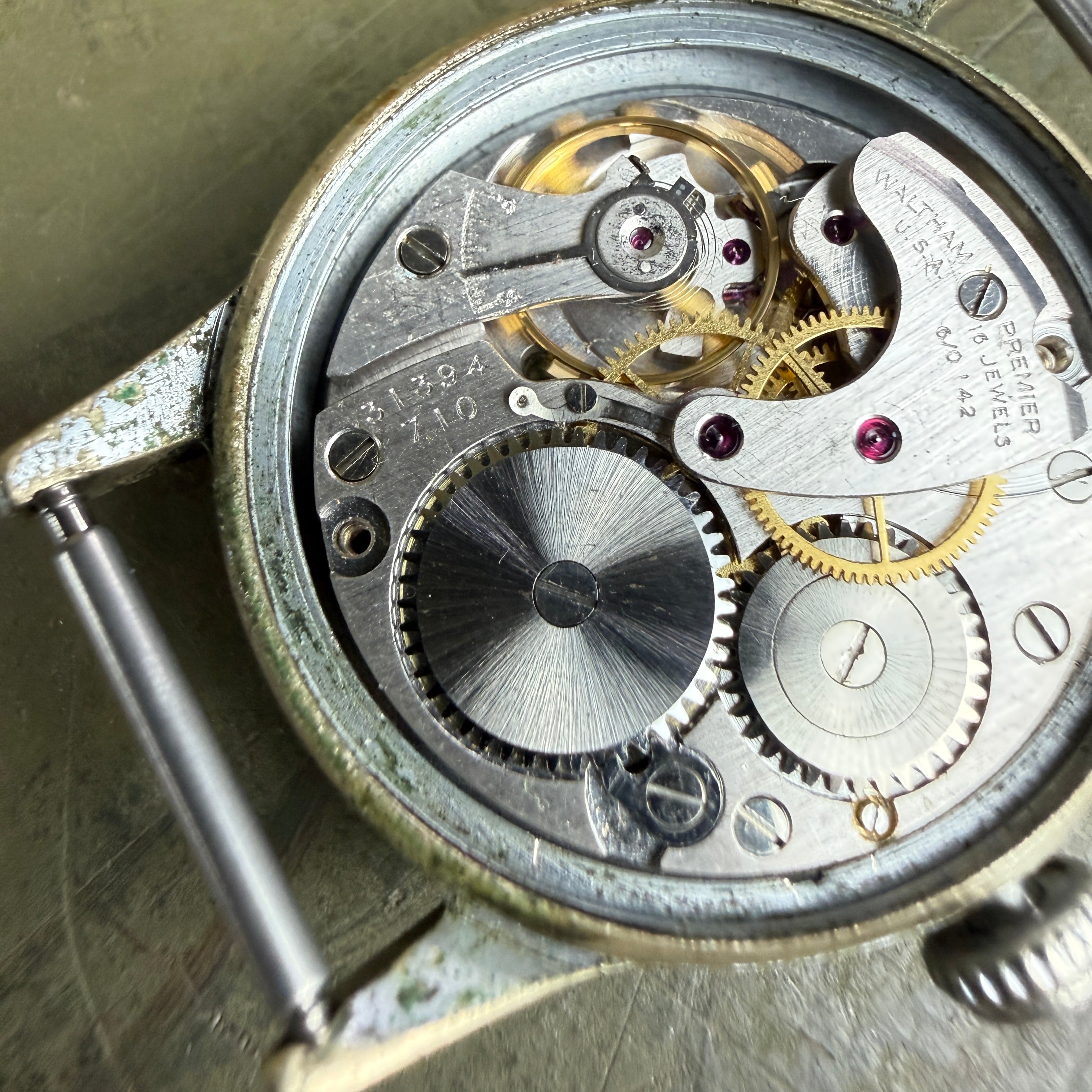 US Navy 1942 Waltham FSSC-88-W-800 Watch