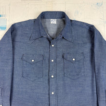 Load image into Gallery viewer, Wrangler 1960s Chambray Western Shirt - Mint Condition