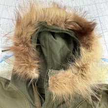 Load image into Gallery viewer, US Army 1947 Experimental Prototype Parka - Mint Condition
