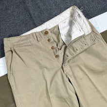 Load image into Gallery viewer, US Army 1945 Pattern Chino Trousers - size 34
