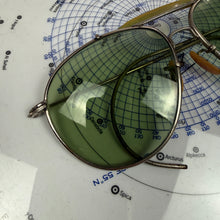 Load image into Gallery viewer, Bausch &amp; Lomb AN6531 Aviator Sunglasses
