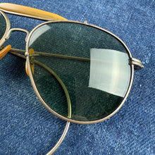 Load image into Gallery viewer, Bausch &amp; Lomb AN6531 Aviator Sunglasses
