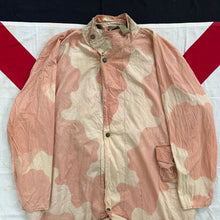 Load image into Gallery viewer, British Army WW2 Anti-Gas Cape &#39;Pink&#39; Camo
