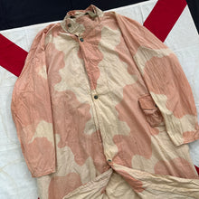 Load image into Gallery viewer, British Army WW2 Anti-Gas Cape &#39;Pink&#39; Camo
