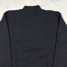 Load image into Gallery viewer, US Navy WW2 Gob Sweater Deadstock - Good size
