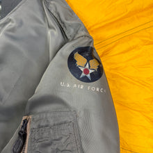 Load image into Gallery viewer, USAF 1950s L-2B Flight Jacket
