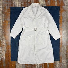 Load image into Gallery viewer, Lee 1940s House Mark Shop Coat

