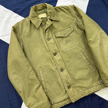 Load image into Gallery viewer, US Navy Early Pattern 1965 A2 Deck Jacket
