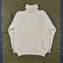 Load image into Gallery viewer, Abercrombie &amp; Fitch 1960s &#39;Made in Scotland&#39; Knit
