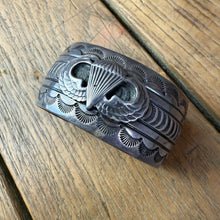 Load image into Gallery viewer, US Army Airborne &amp; Native American Cuff
