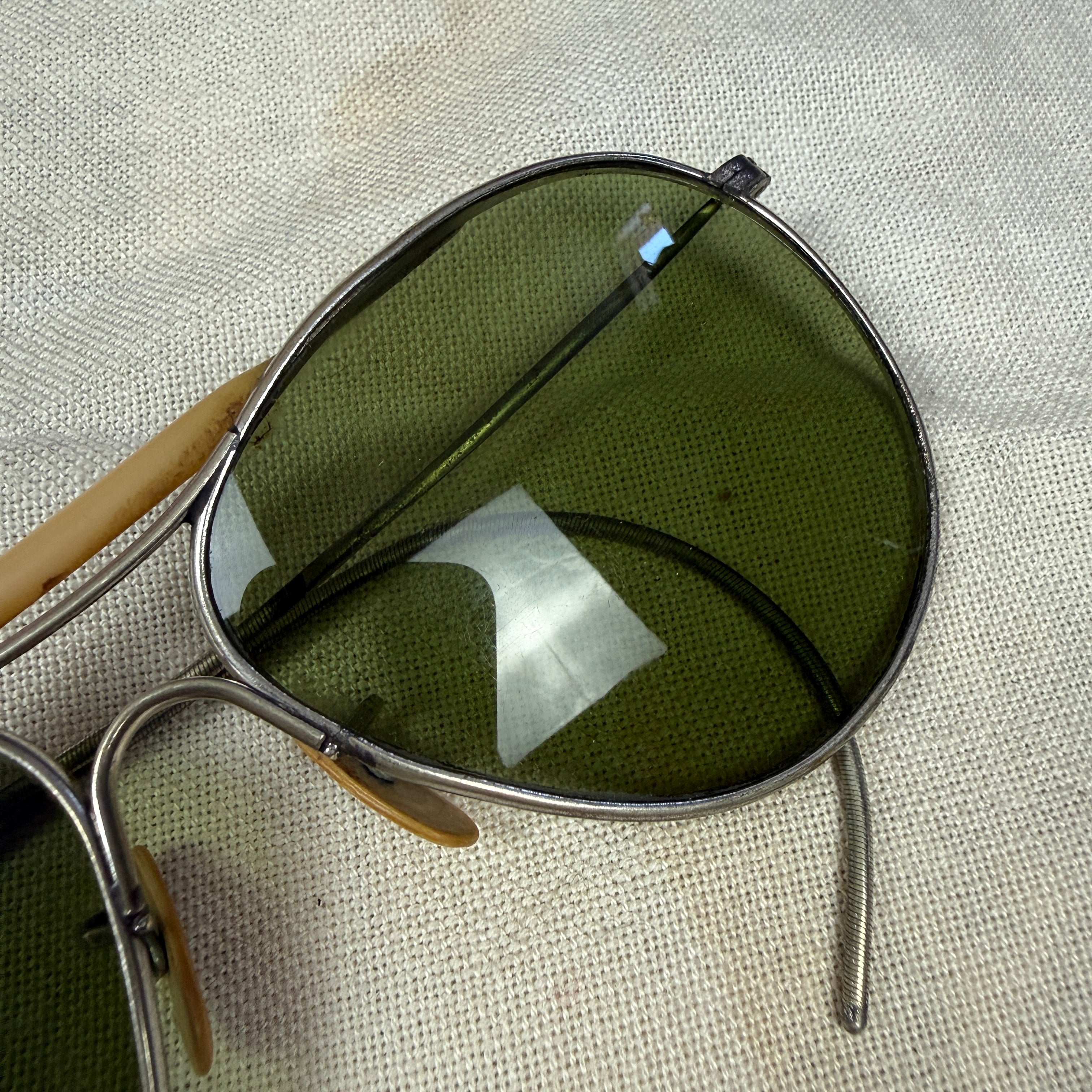 American Optical AN6531 Aviator Sunglasses