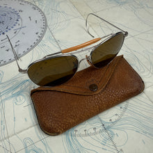 Load image into Gallery viewer, American Optical AN6531 Type 2 Aviator Sunglasses - Mint Condition
