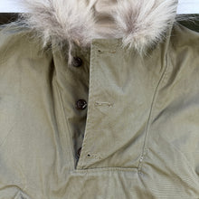 Load image into Gallery viewer, US Army WW2 Reversible Ski Parka - Mint Condition
