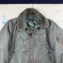 Load image into Gallery viewer, USAF 1950s B-15D Flight Jacket - Excellent Condition
