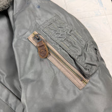 Load image into Gallery viewer, USAF 1950s B-15D Flight Jacket - Excellent Condition
